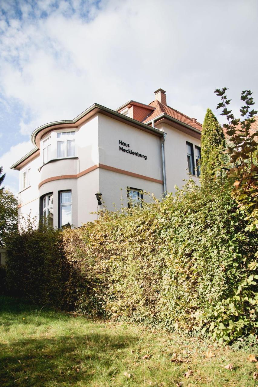 Haus Mecklenburg Hotel Pension バート・ザルツフレン エクステリア 写真