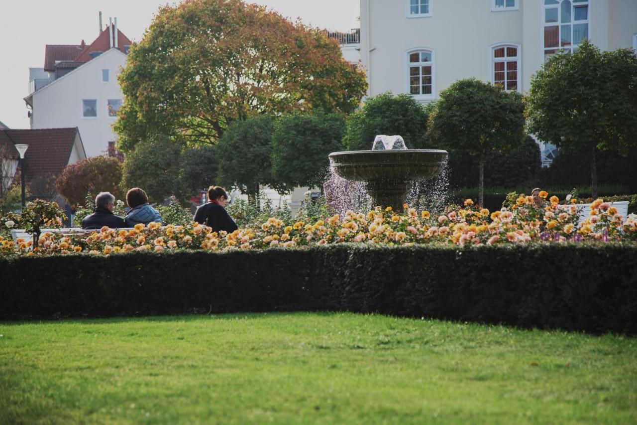 Haus Mecklenburg Hotel Pension バート・ザルツフレン エクステリア 写真