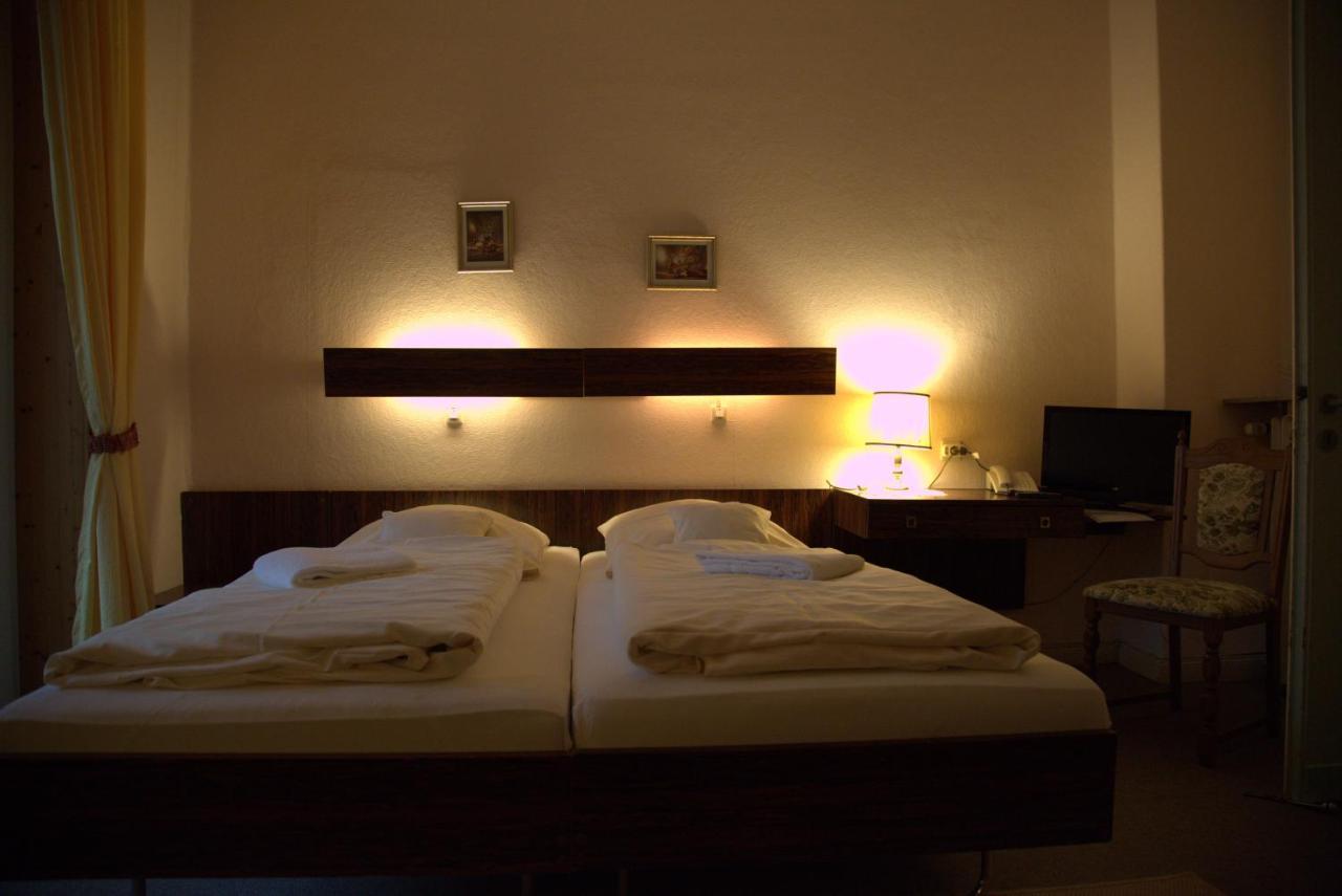 Haus Mecklenburg Hotel Pension バート・ザルツフレン エクステリア 写真